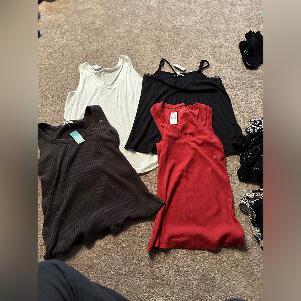 Bundle of Maurice’s tank tops all size medium NWT